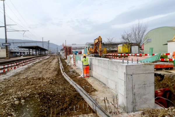 Neubau SBB Rampe und Aussenperron, Däniken