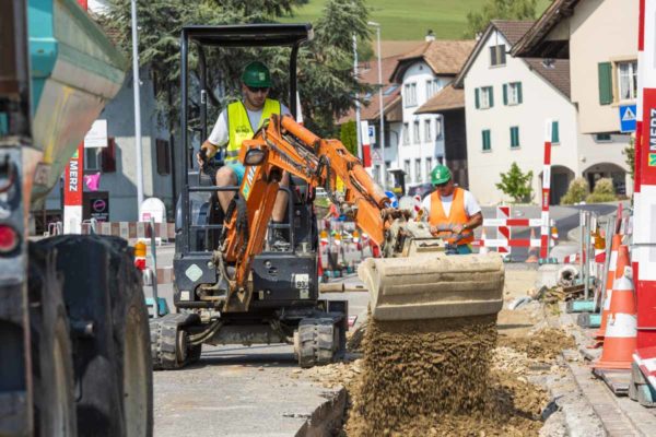 Gas- Wasser- & Elektroversorgung, Hauptstr. Los Süd Küttigen